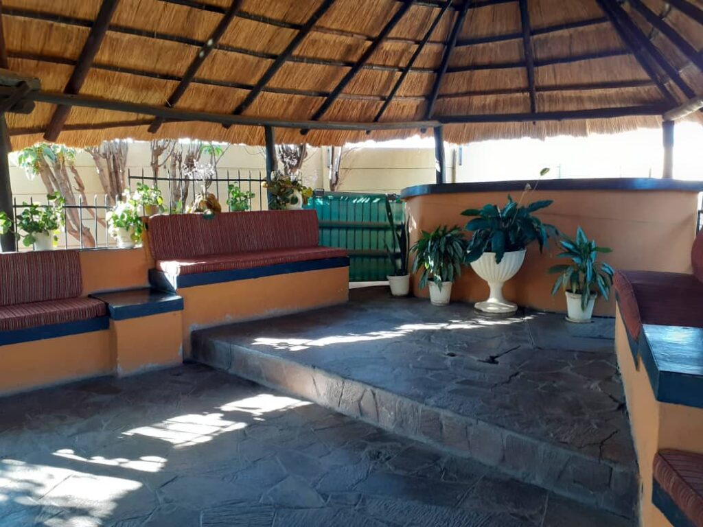6 Bedroomed apartment - Group Accomodation