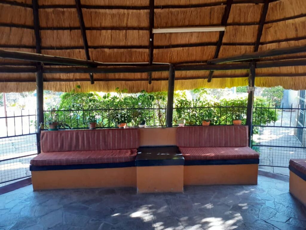 6 Bedroomed apartment - Group Accomodation