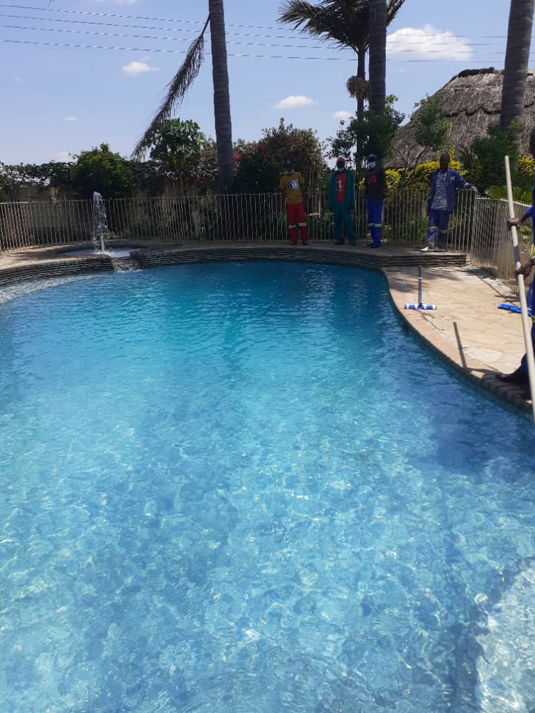 6 Bedroomed apartment - Group Accomodation