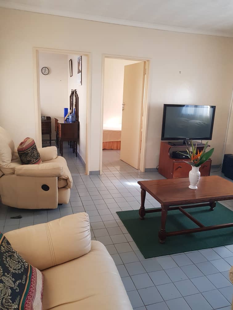 2 Bedroomed Guest Cottage-Ashleys Guest House