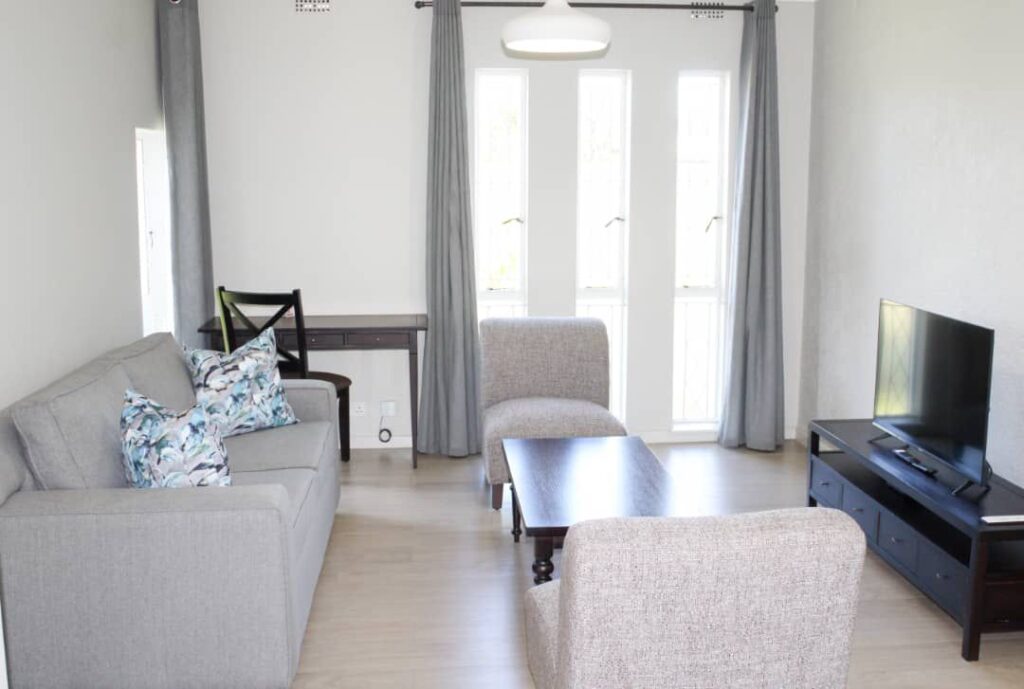 St Tropez Executive 1-Bed Apartment