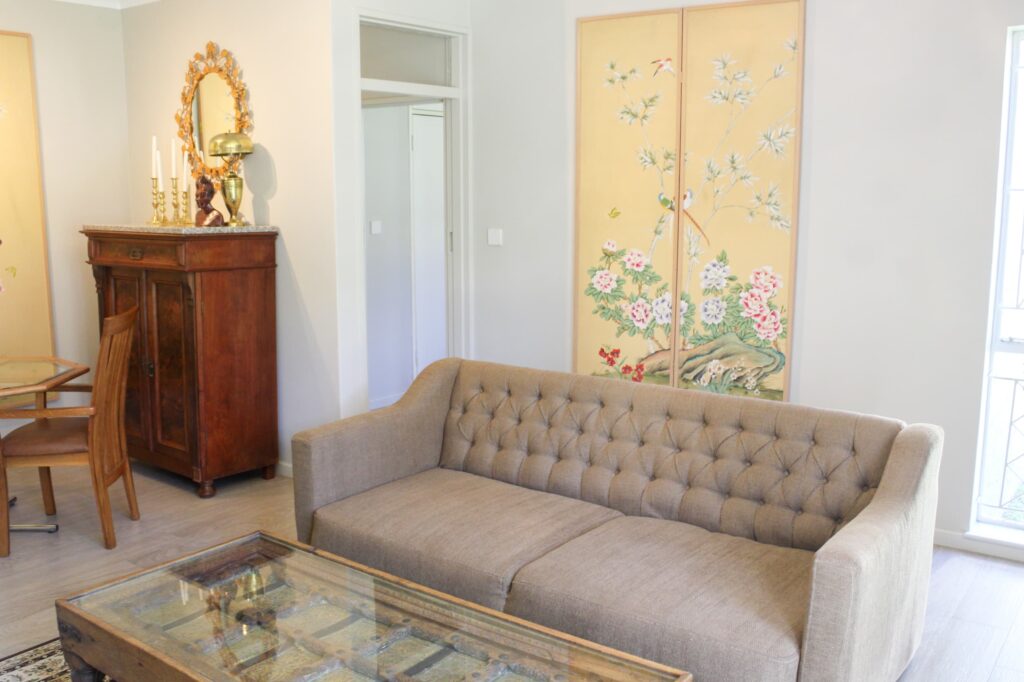 Chinese Theme Premium Apartment at St Tropez