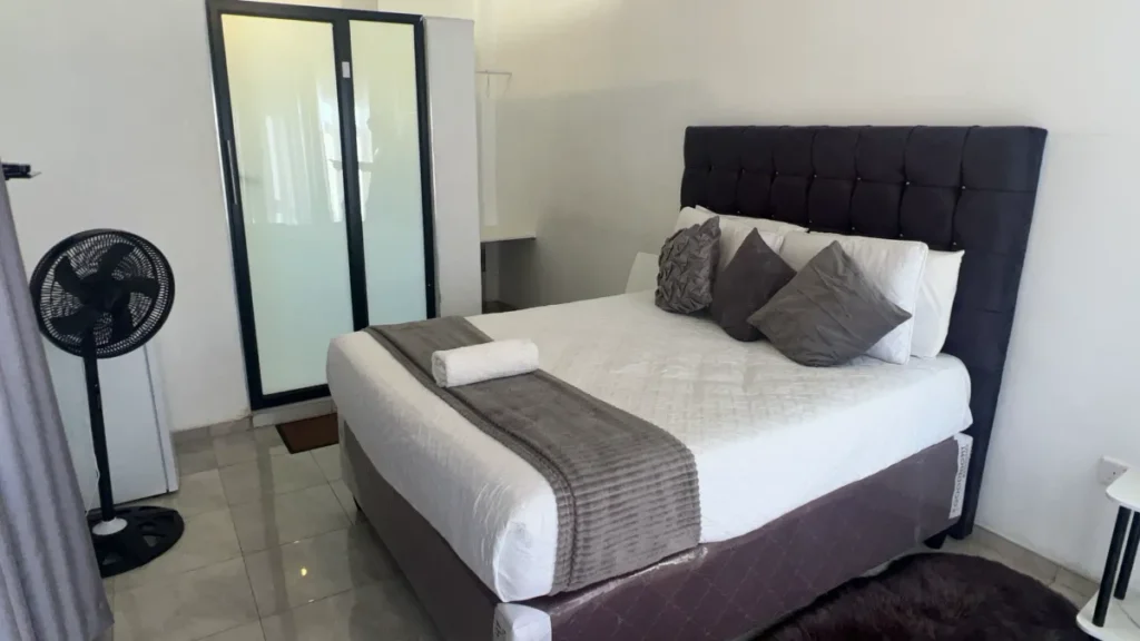 Nairobi (Westlea Guesthouse)