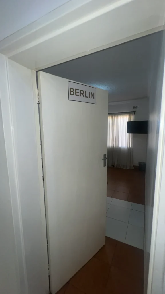 Berlin (Westlea GuestHouse)