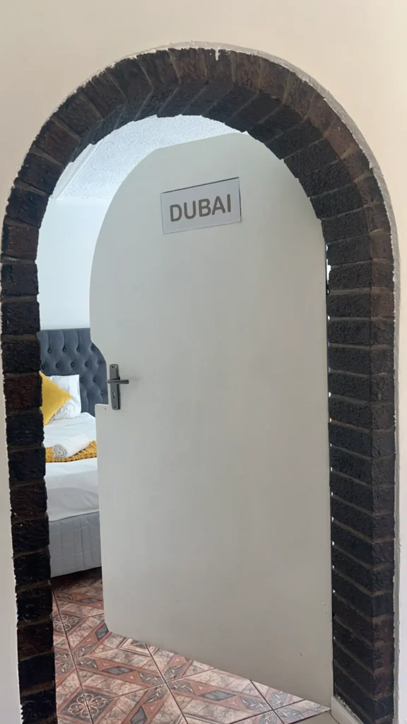 Dubai (Westlea Guesthouse)
