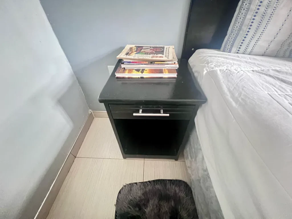 Warthog Guesthouse Standard Room One