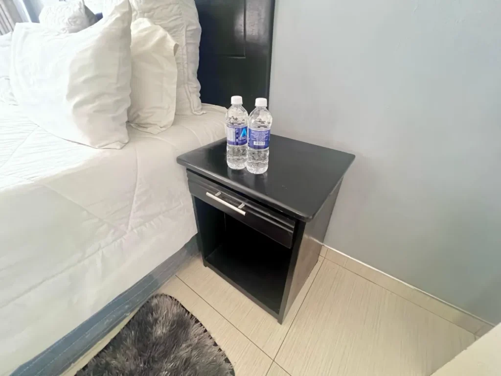 Warthog Guesthouse Ensuite Room Three