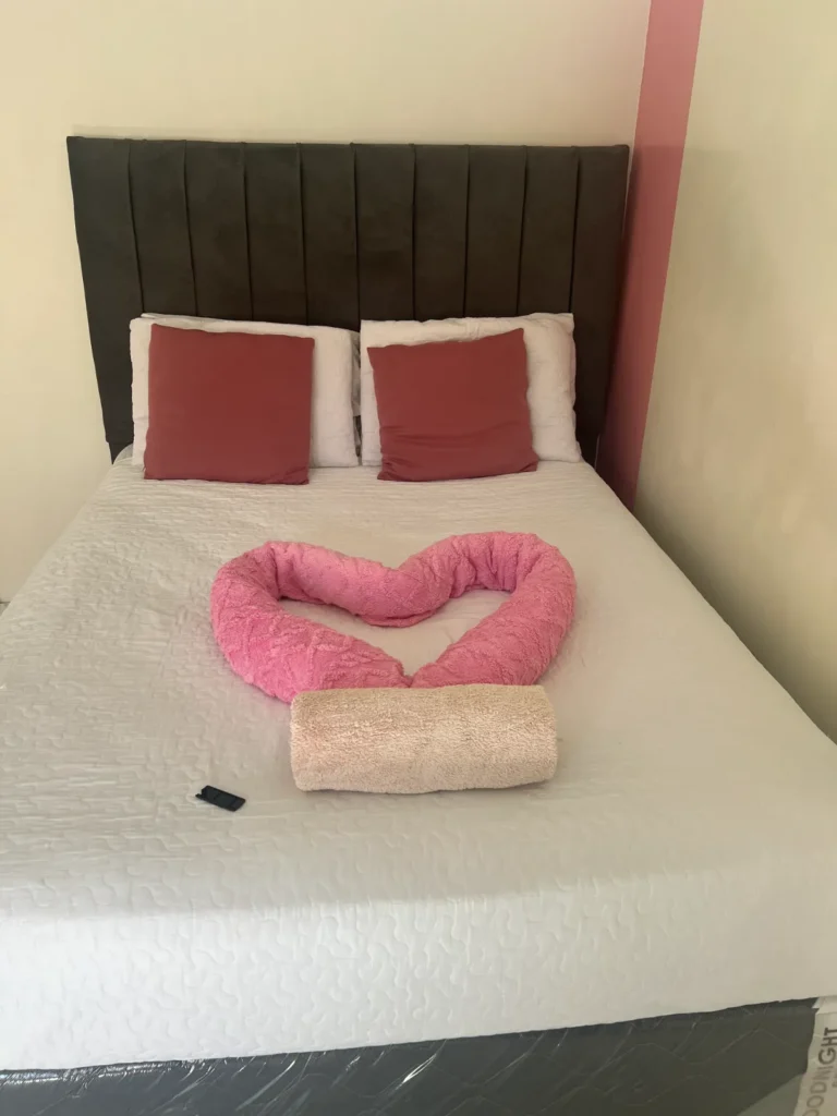 Paris (Westles Guesthouse)