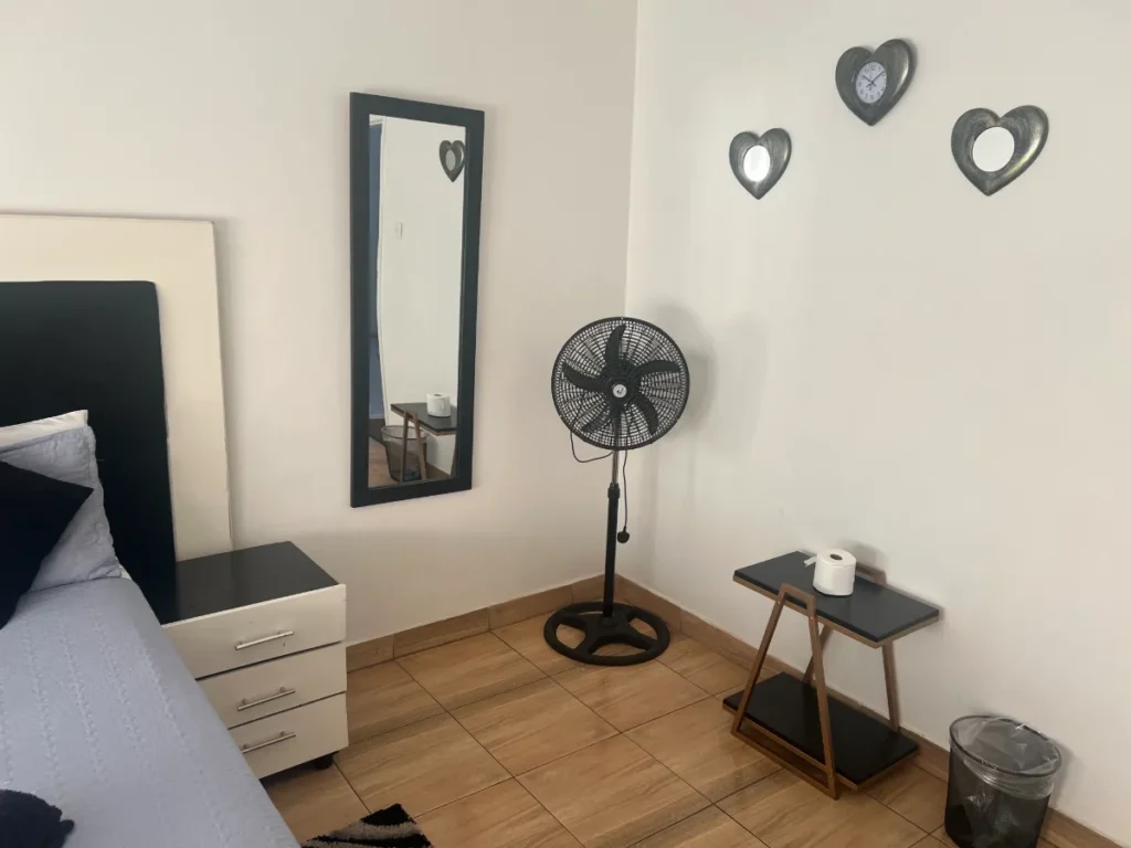 Zurich (Westlea Guesthouse)