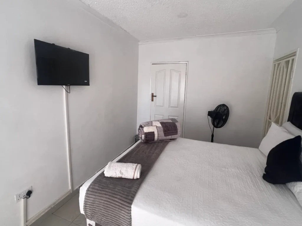 Joburg (Westlea Guesthouse)