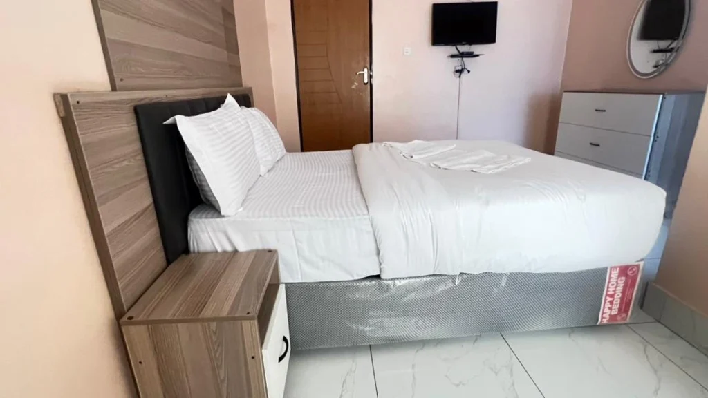 Serene Haven Executive Room 2
